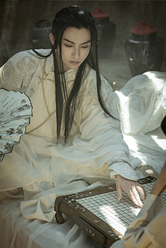 白衣漫客采集到偏偏公子鸟知归,云出岫,忘两情