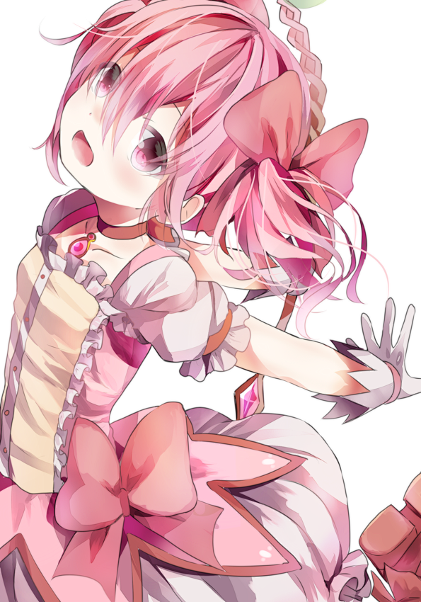 粉色双马尾少女