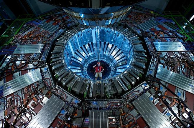 世界最大粒子加速器科幻十足对撞能量堪比核弹军事频道凤凰网