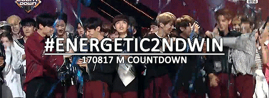 weibo.com 尼尔大伯采集到wanna·one.gif  采集 weibo.