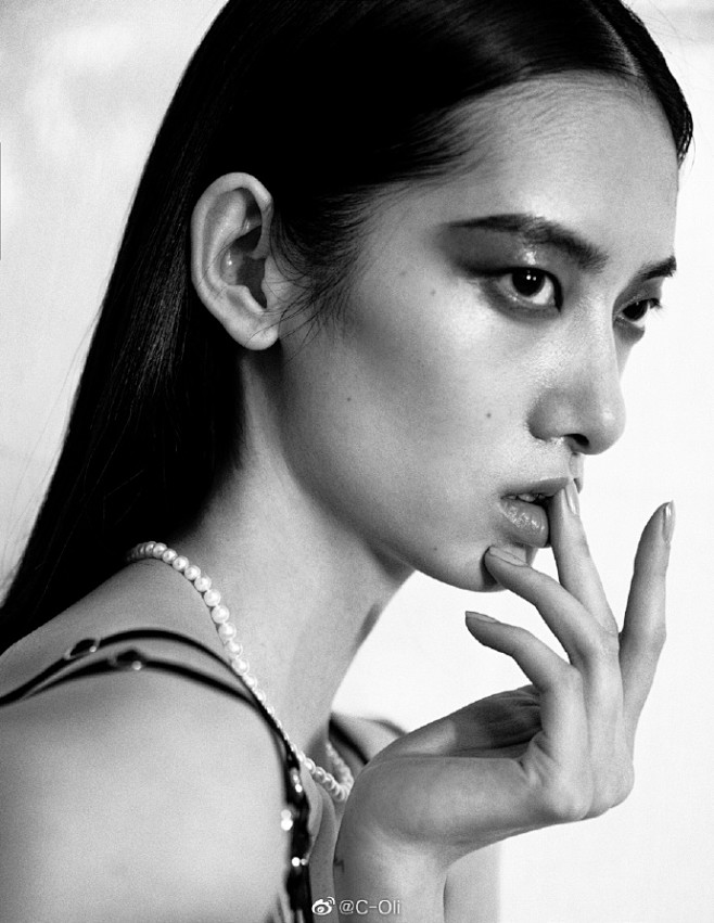 项偞婧