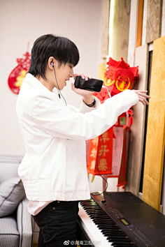 笨蛋qiu采集到华晨宇