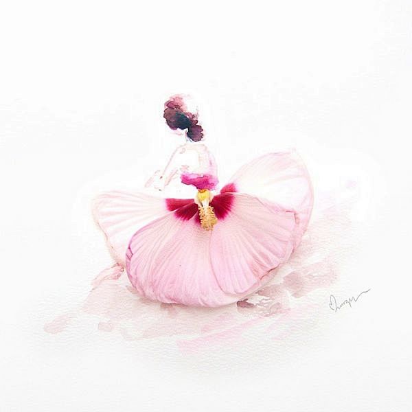 家limzy的创意作品,水彩勾勒出的曼妙身姿,配上优雅大方的鲜花裙子,美