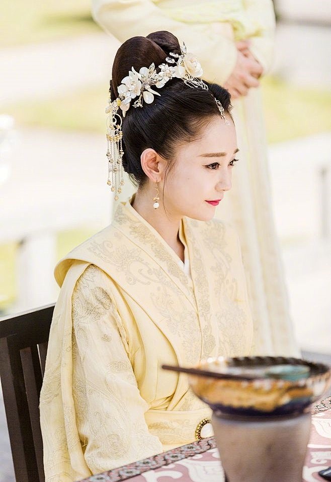 箐华如梦从20亚历山大转采于2019-06-26 15:37:38独孤皇后古装剧照2箐