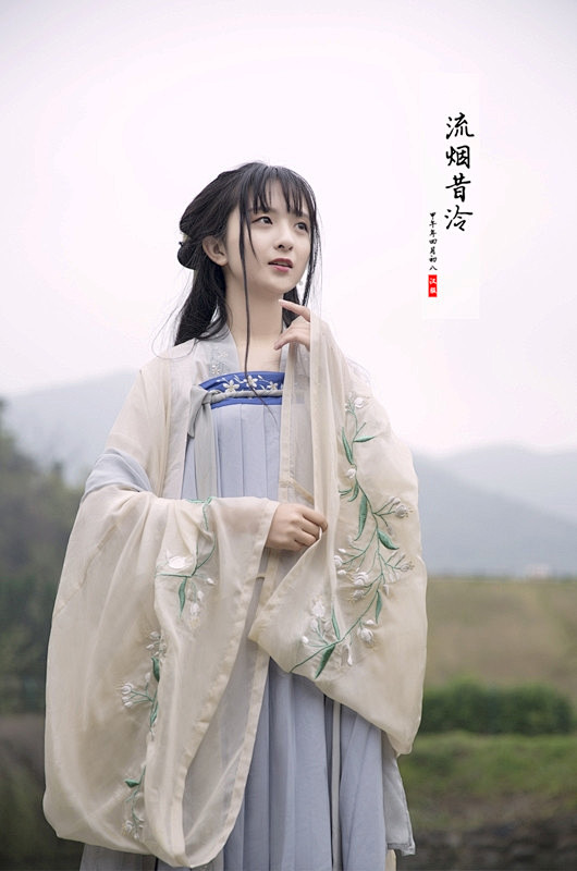 流烟昔泠汉服刺绣女齐胸襦裙豆蔻年华少女系列杜若淘宝网