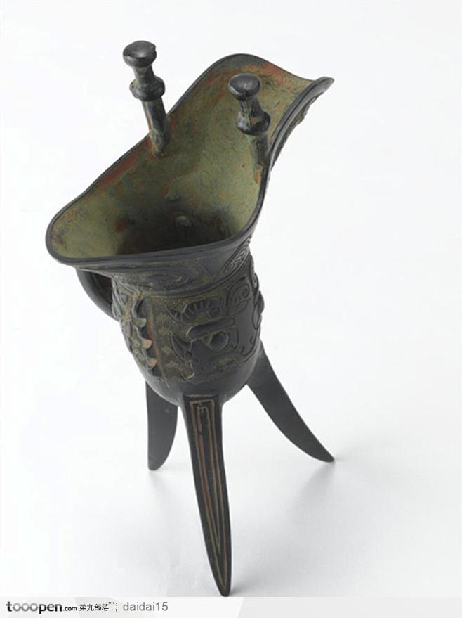 中华传统青铜器酒杯