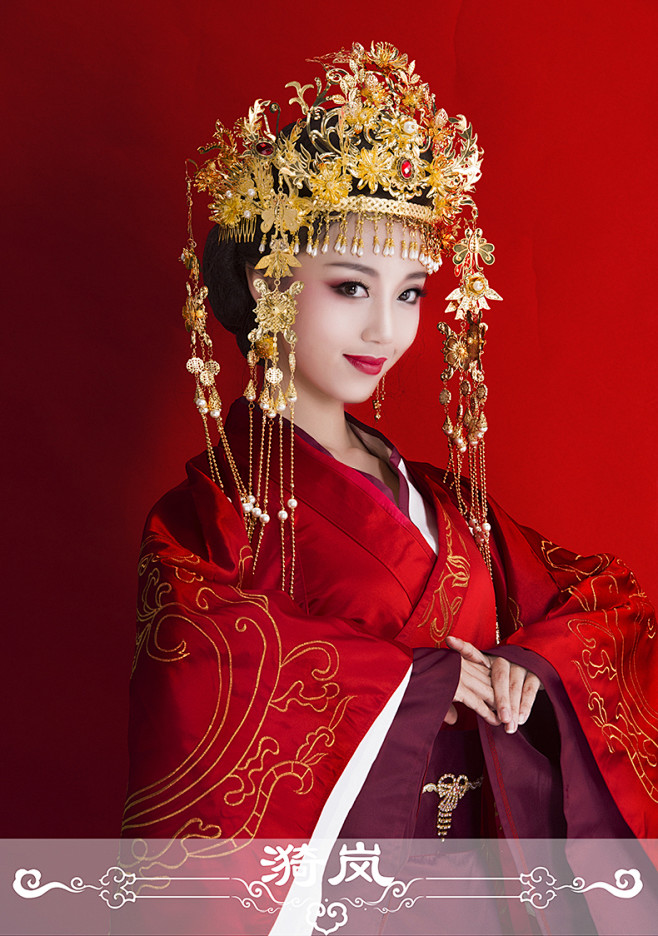 古代新娘嫁衣凤冠霞披 锦绣未央 李长乐李心艾 古装新娘汉服秀禾服大