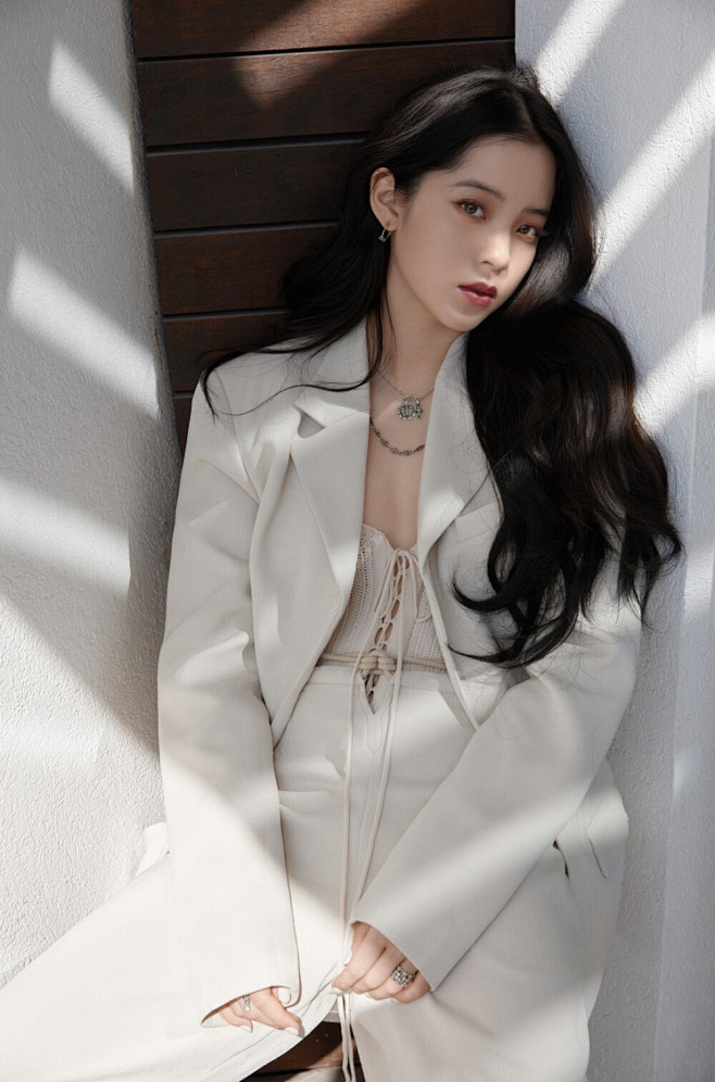 吨吨吨_从林约约约转采于2021-06-02 20:08:22欧阳娜娜神仙颜值吨吨吨