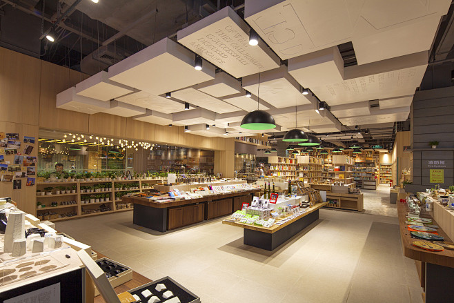 覔书店 - 品牌形象 - 靳刘高