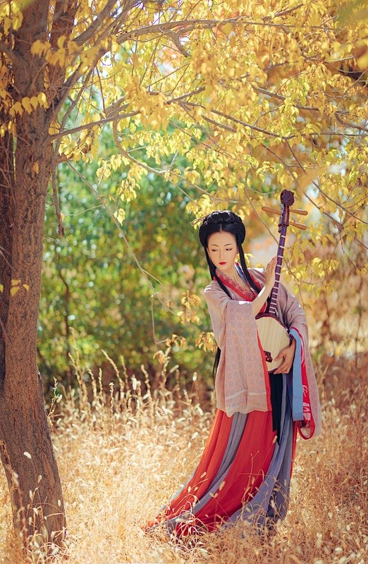 尤歌YAN采集到汉服