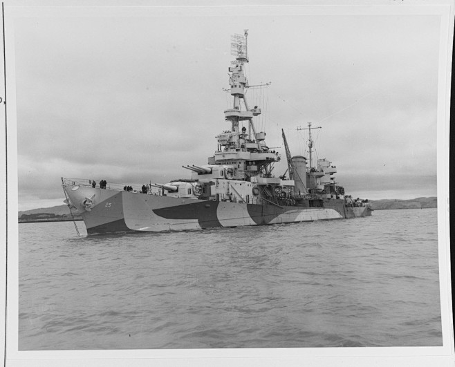 com 盐湖城号重巡洋舰,马尔岛海军船厂,1944/6/21  photo.weibo.com