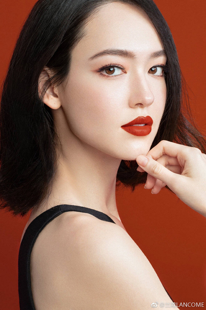 网红护肤性感小清新女模美背复古甜美性冷淡ins造型法式港风发型欧美