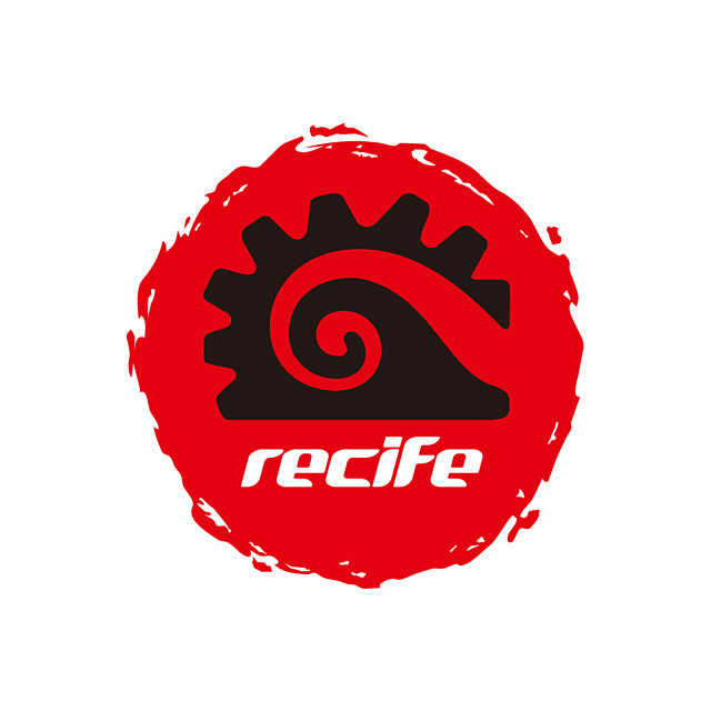 recife服装logo