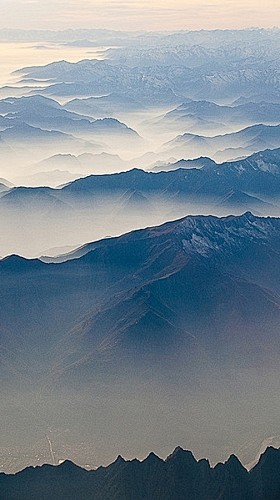 大气山峰h5背景