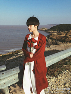 你在等待着谁建筑的城堡。