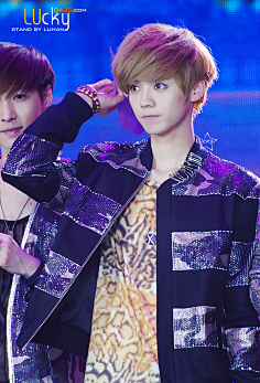 com 鹿晗 exochina1st.com