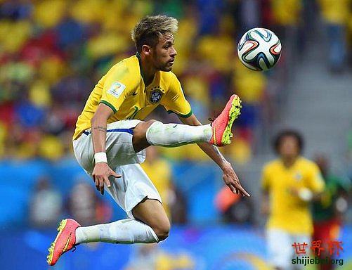 内马尔的英文名叫Neymar da Silva Santos Jú