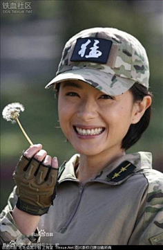 万茜电视剧我是特种兵之火凤凰饰演安然