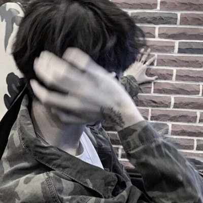 蔡碧罗殿下啊采集到男生头像