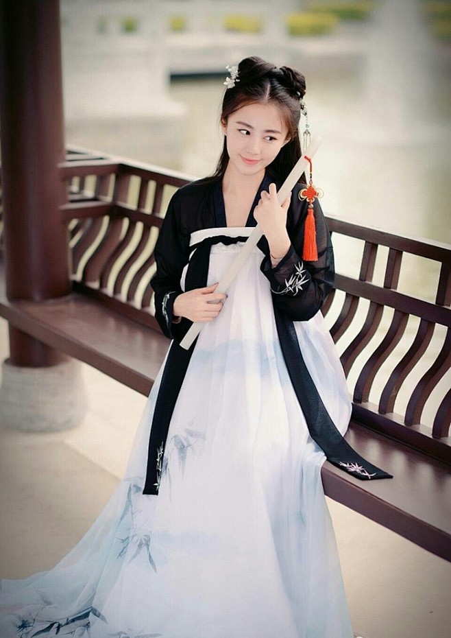 com 麦l采集到古风模特  采集 duitang.com 汉服摄影 duitang.co