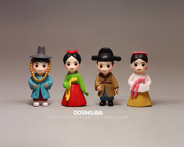 朝鲜族风格-花瓣网|陪你做生活的设计师 | 插画—福袋上穿朝鲜族服饰