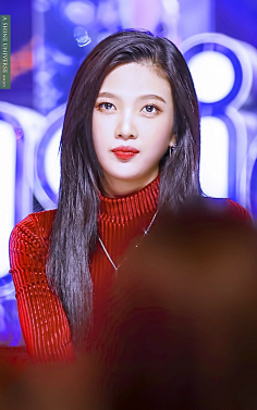 稔知咎采集到red velvet(朴秀荣joy)