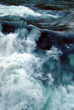 photo丨海洋海浪海水海滩浪花波浪摄影