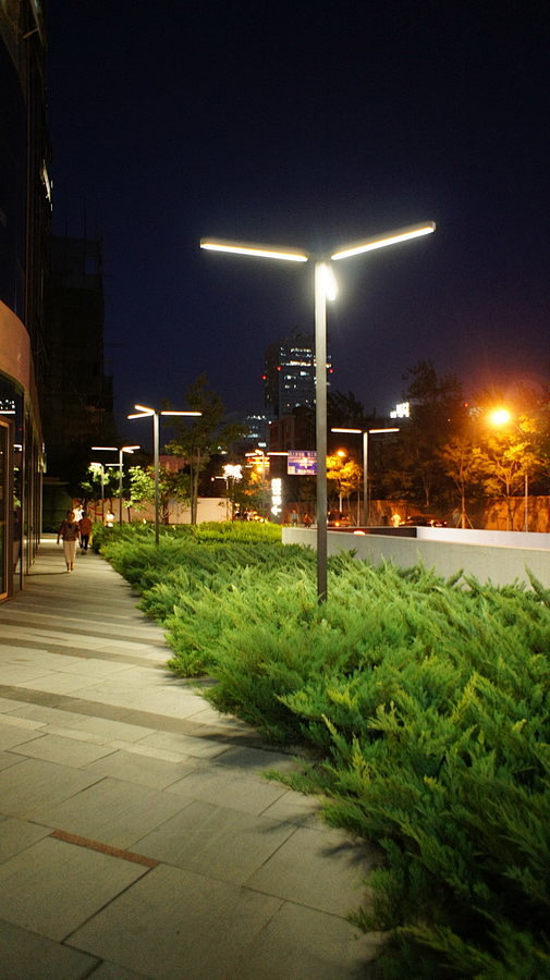 l-路灯