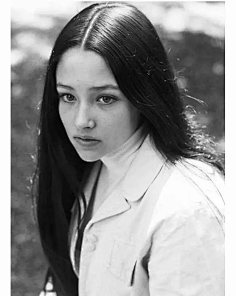 奥丽维娅·赫西olivia hussey