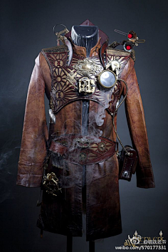 e人物蒸汽朋克哥特服装或饰品
