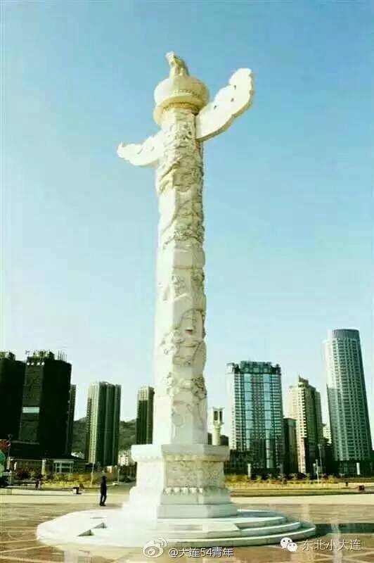 曾经大连的骄傲 大连星海广场华表被拆除
