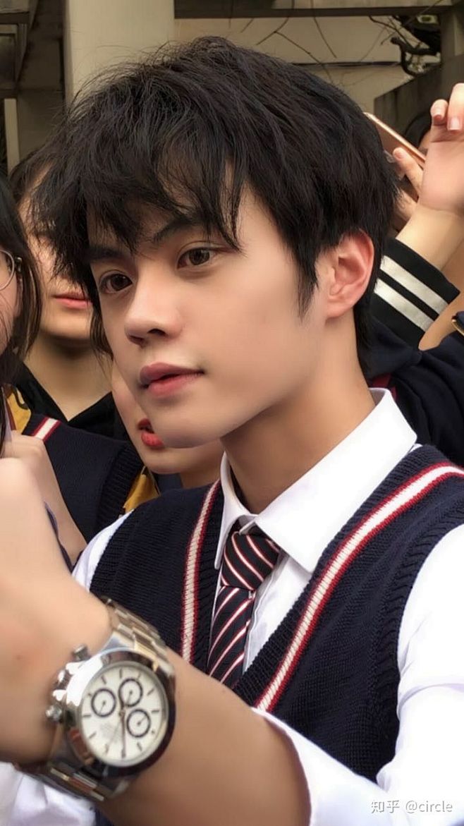 (3条校服)你见过最帅的男生消息长样?-高中燎原上海高中图片