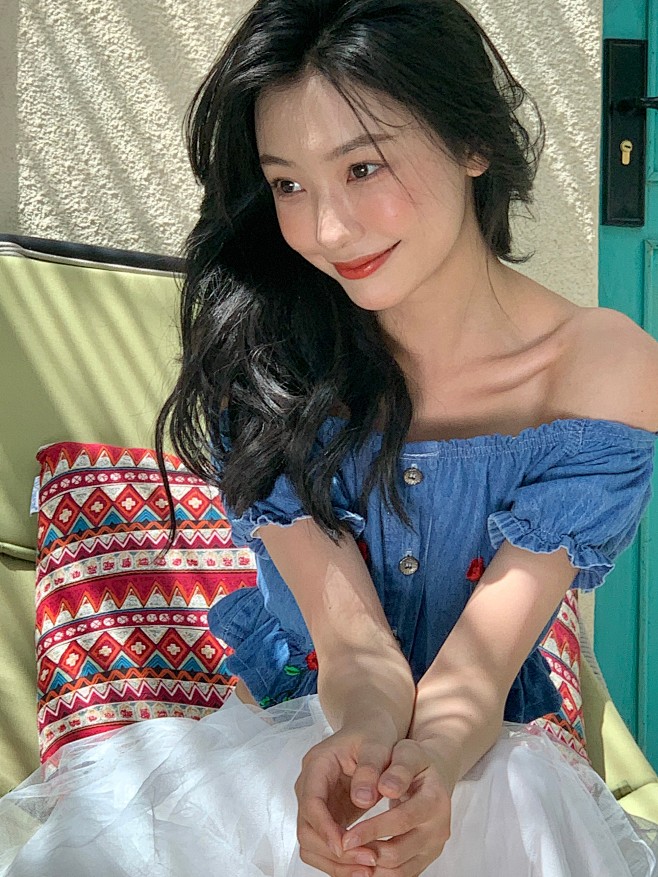 易梦玲