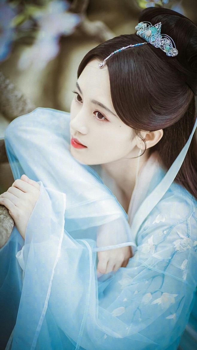 尤歌YAN采集到汉服