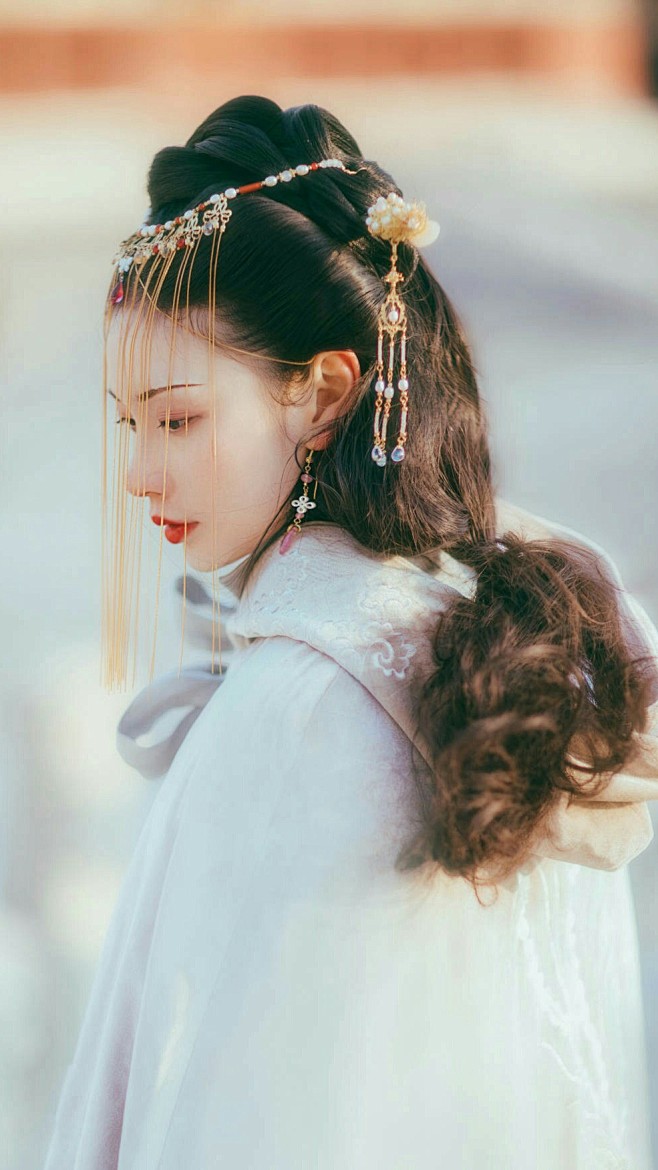 尤歌YAN采集到汉服