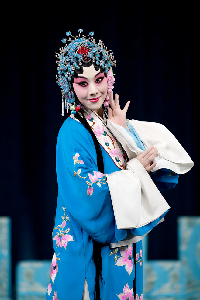 闲云野鹤~二月红从inin小宝宝转采于2019-04-29 20:58:33张云饰林慧娘