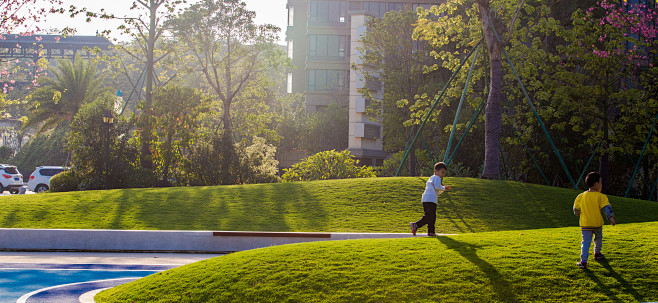 佛山中海山语湖现代自然儿童活动彩色地垫游乐设施草坡景观设计sed新