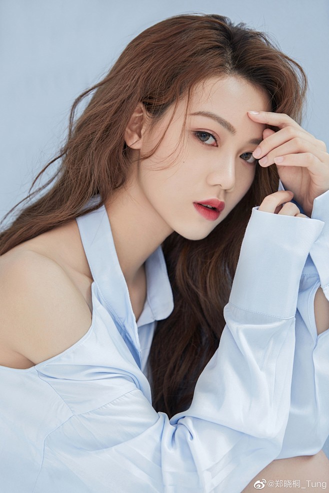 人物美容网红护肤性感小清新女模美背复古甜美性冷淡ins造型法式港风