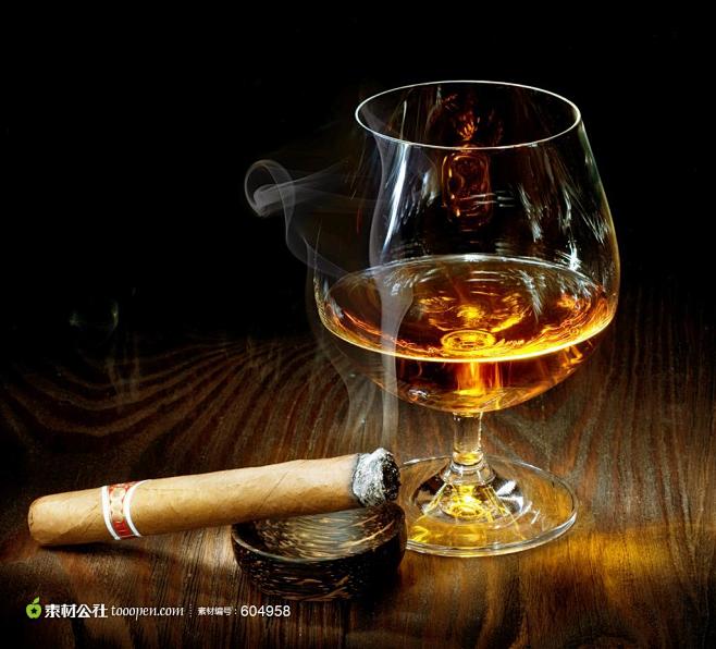 点然的雪茄香烟美酒素材