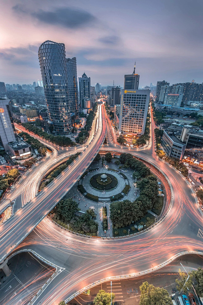 ~小迷糊~采集到城市符号 建筑艺术