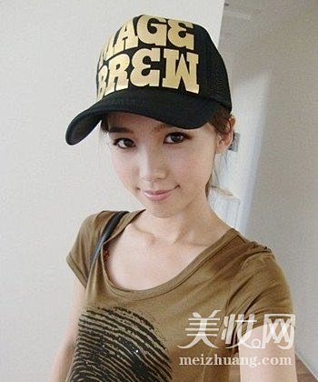 《烽火佳人》中青萍还有红羽是谁演的?付吴谨