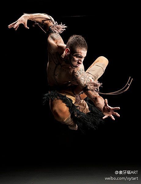 速写参考运动中的男性人体张力非常强来自象牙塔art微博