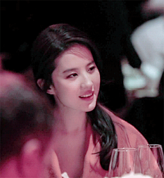 微微来者采集到GIF