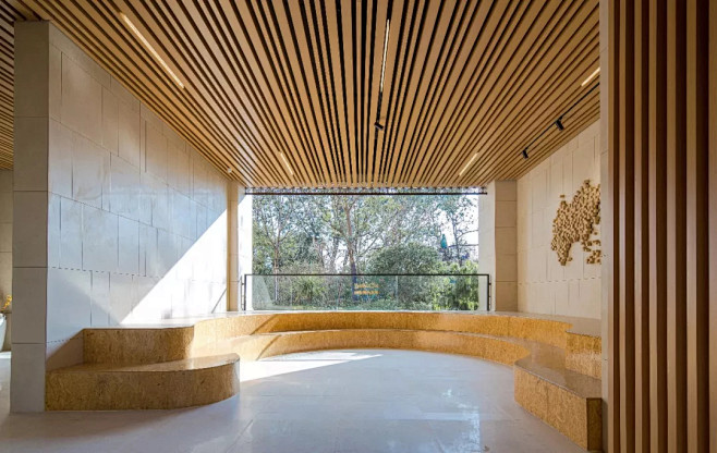 欧松板环形舞台空间