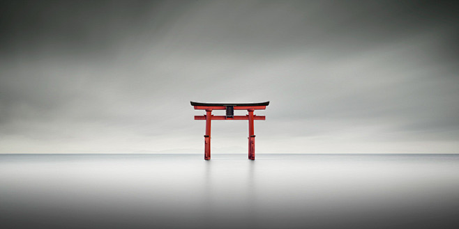 Michael Levin是为在加拿大温哥华的艺术摄影家