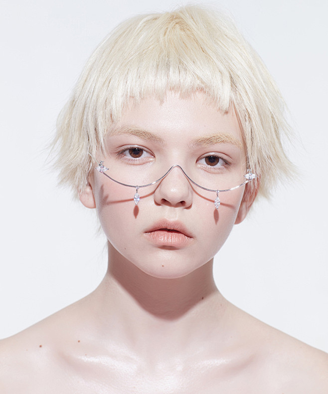 参考——人物正面