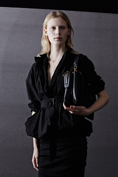 山茶与茶采集到Lanvin