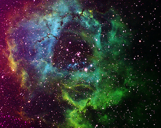 星空是一个大的调色板五彩缤纷星云