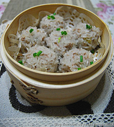 Sylvia丶采集到。..馋嘴娃