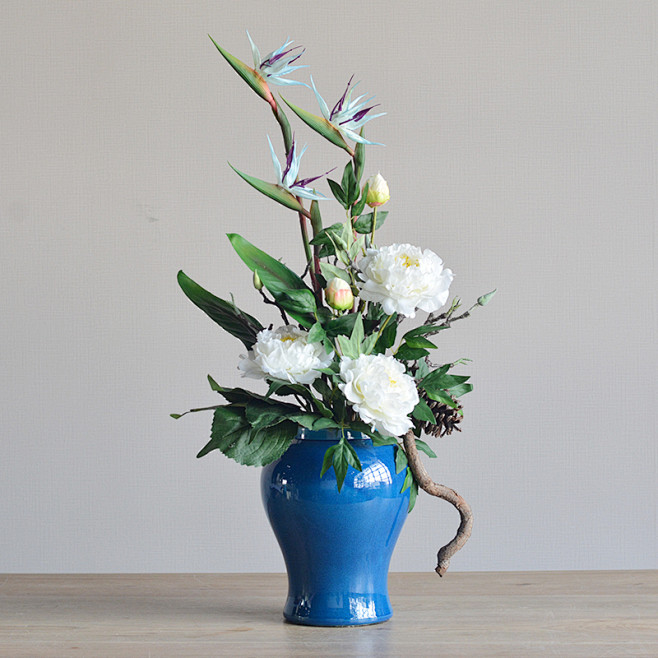 插花仿真花现代中式艺术插花陶瓷花瓶白色仙桃蓝色天堂鸟花艺善木良品